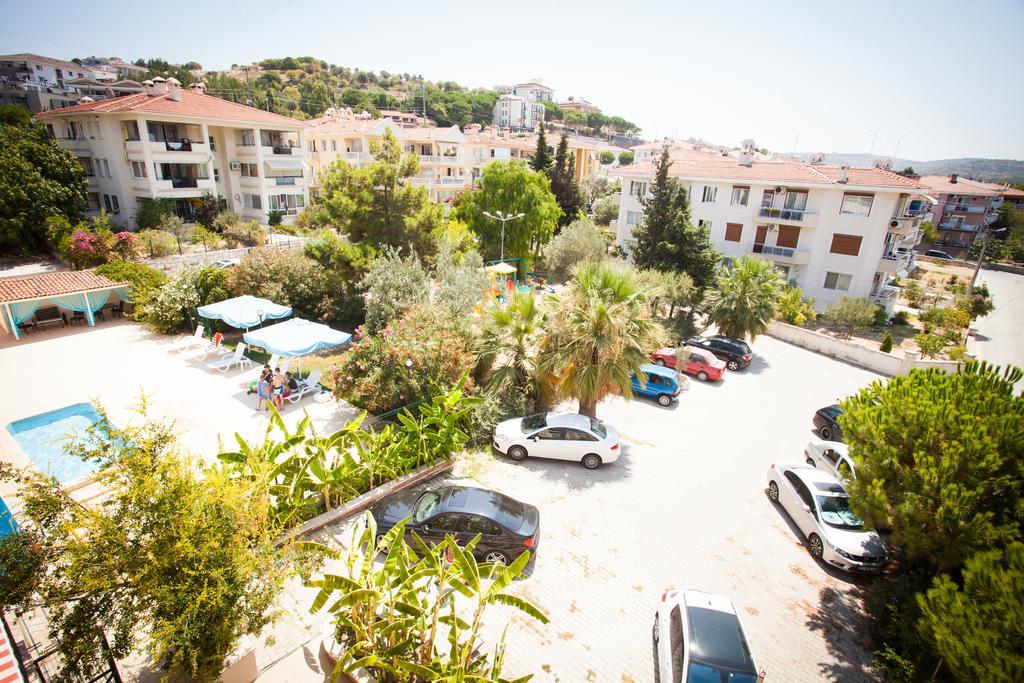 Yalcinkaya Apart Hotel Cesme Exterior photo